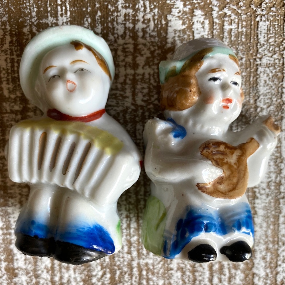 Dutch 1940’s Salt & Pepper Shakers Made In Japan